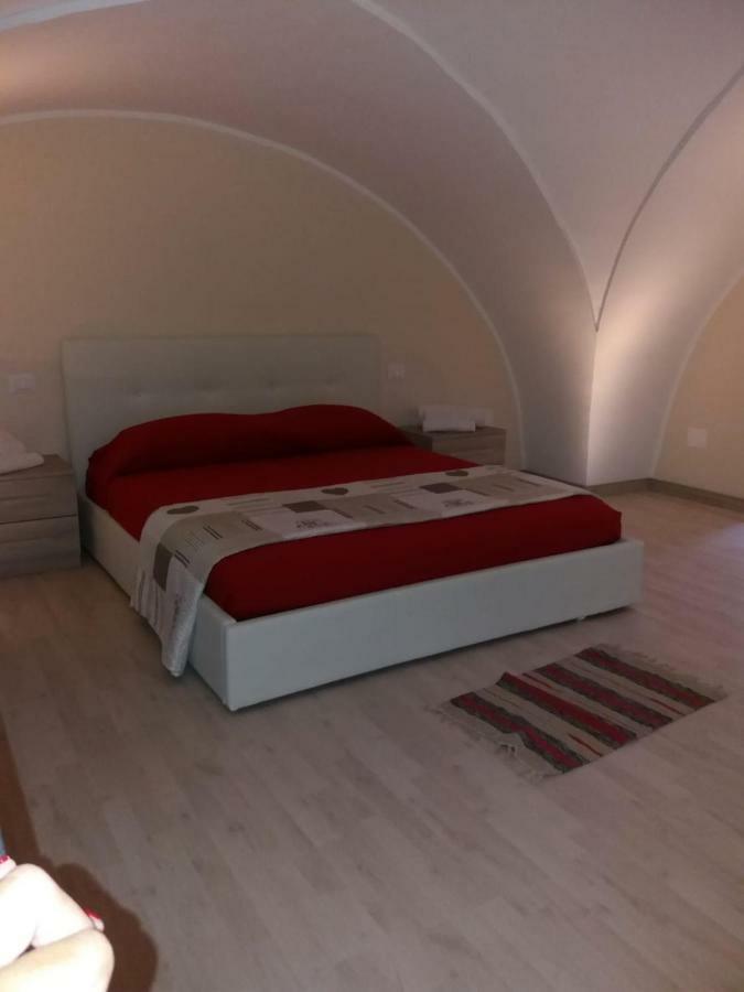 B&B Mario Pagano Бриндизи Экстерьер фото